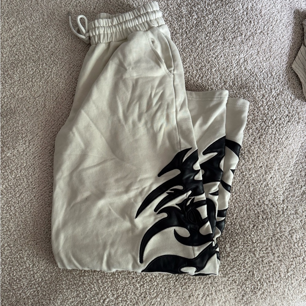 AKIRA Cream Joggers with Black Flam Detail